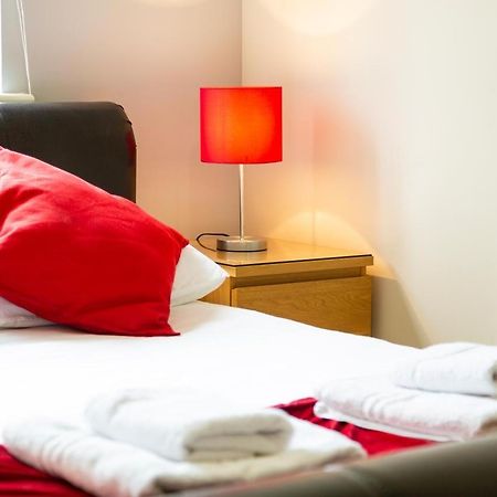 2 Bed 2 Bathroom Apartment Free Parking Bristol Kültér fotó