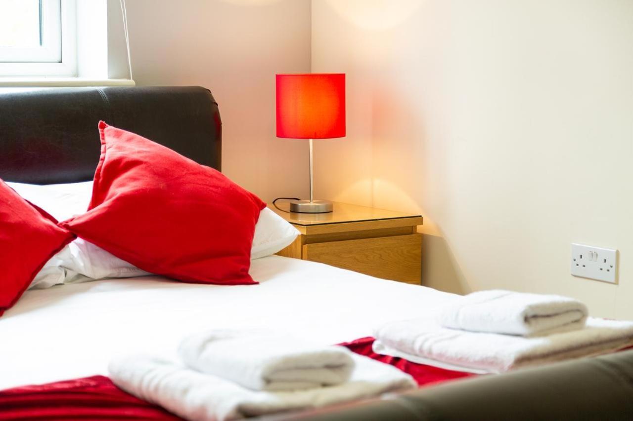 2 Bed 2 Bathroom Apartment Free Parking Bristol Kültér fotó