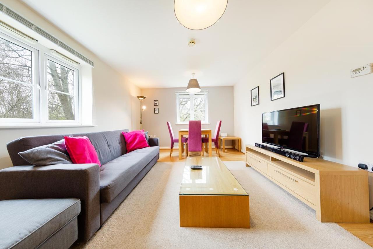 2 Bed 2 Bathroom Apartment Free Parking Bristol Kültér fotó